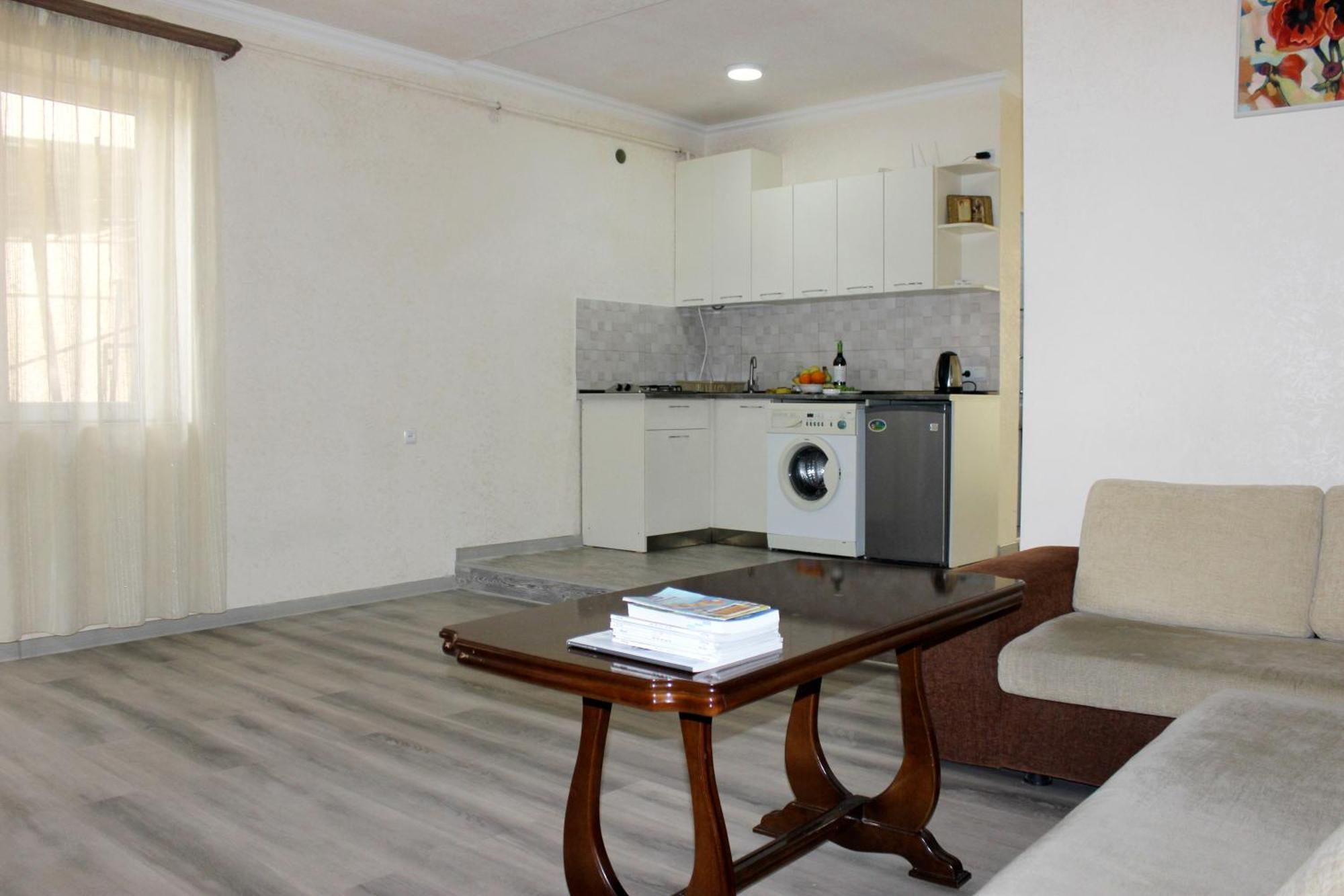 Holiday Home On Aygestan 11 Erivan Zimmer foto